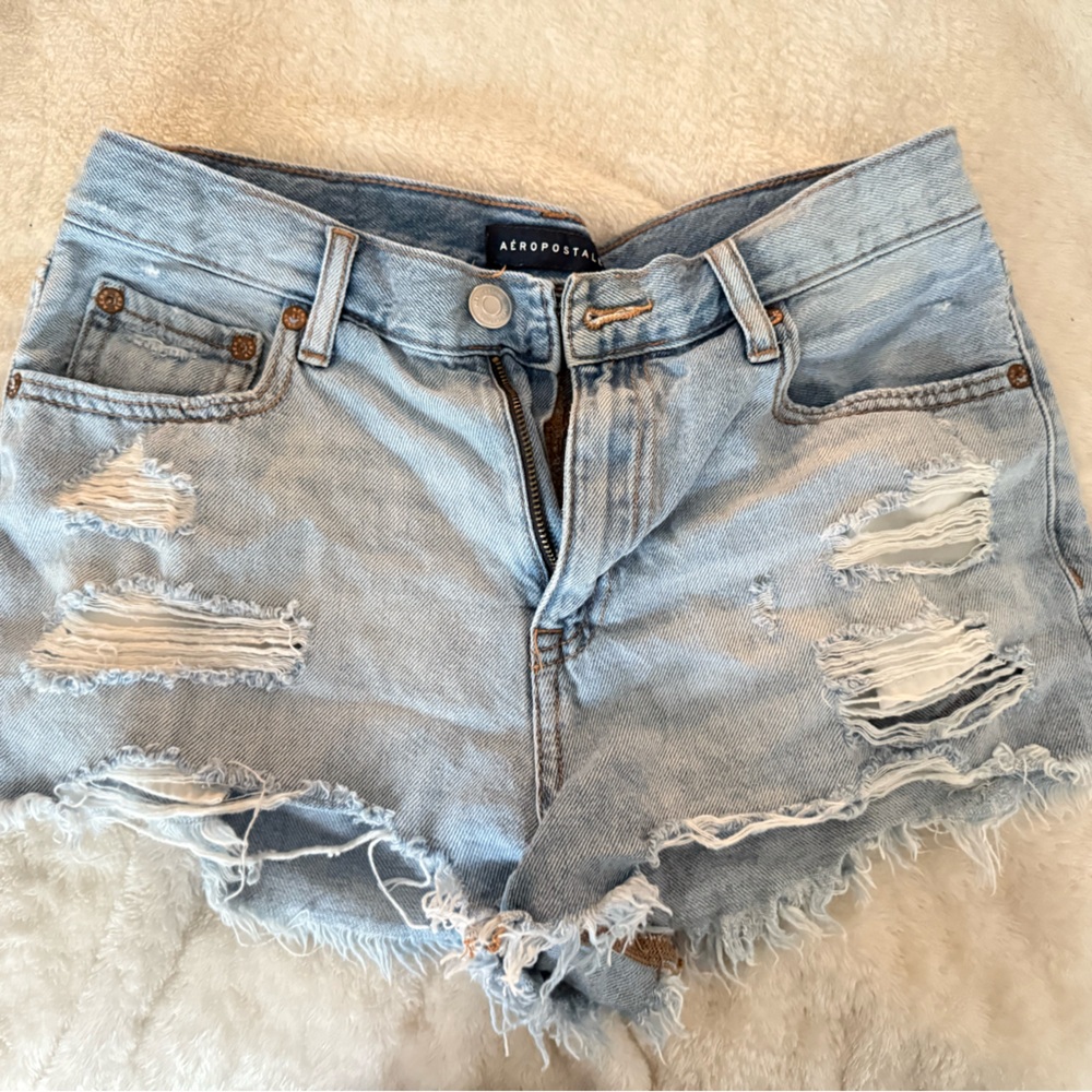 Aeropostale Light Wash Ripped Jean Shorts